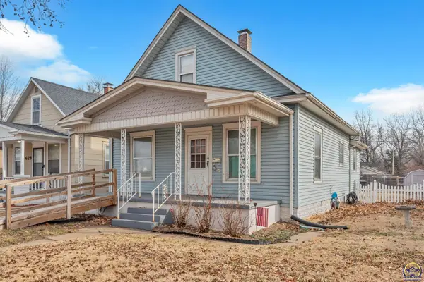 626 NE Emmett St, Topeka, KS 66616