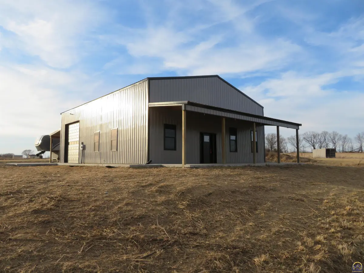 12582 K-16 Hwy, Valley Falls, KS 66088 - #1