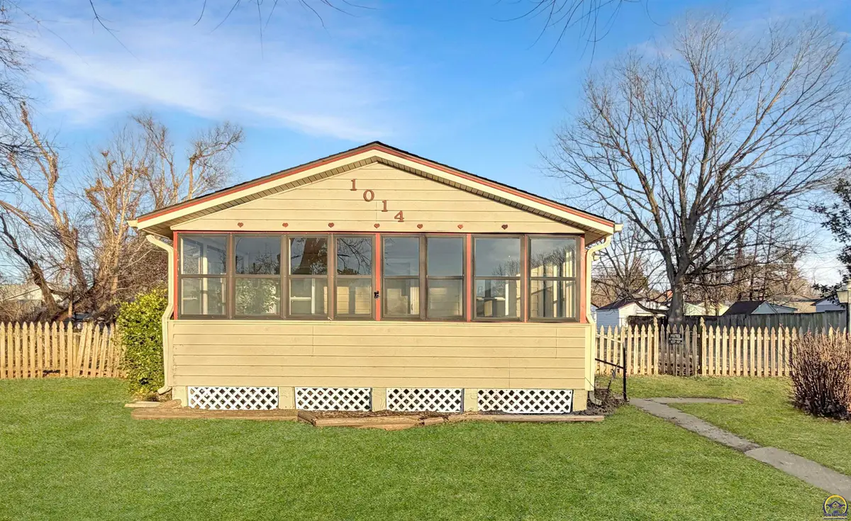 1014 NE Poplar St, Topeka, KS 66616 - #1