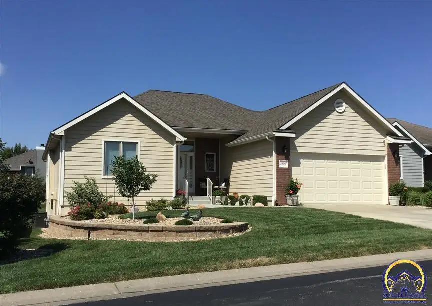 2809 SW Tallgrass Dr, Topeka, KS 66614 - #2