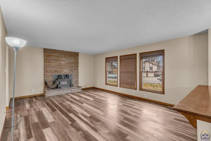2912 SE Burton St, Topeka, KS 66605 - #3