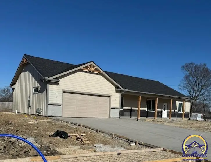 7600 SW 24th Ter, Topeka, KS 66614 - #2