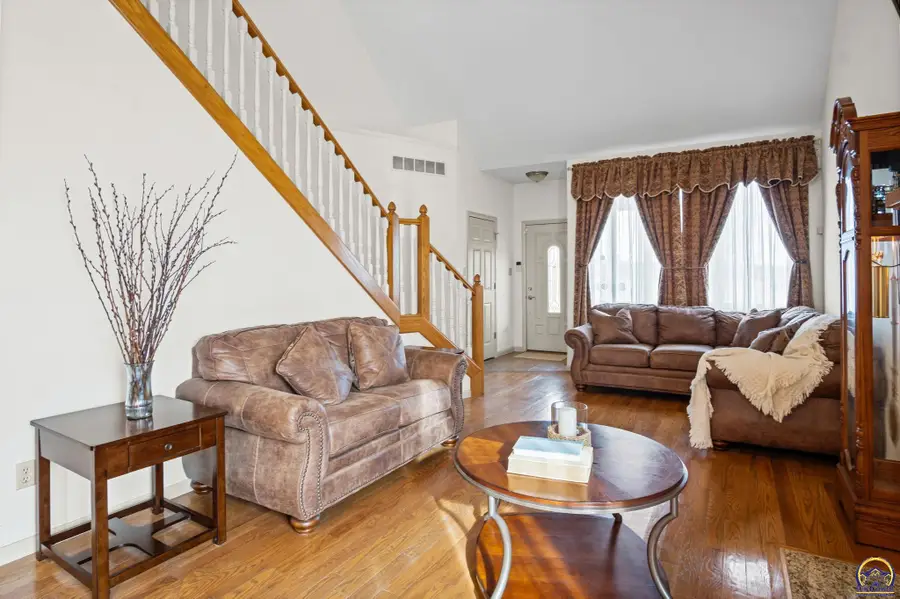 7649 SE Ratner Rd, Berryton, KS 66409 - #3