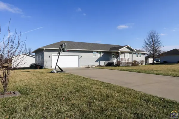 415 Jason St, Burlington, KS 66839
