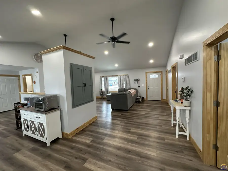 310 E Bridge St, Perry, KS 66073 - #3