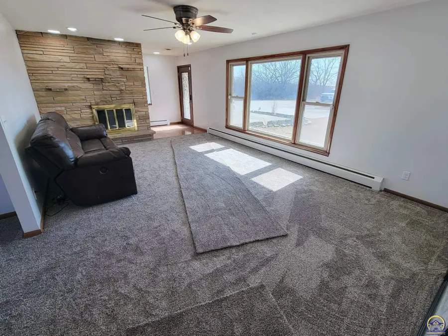 506 Hwy 40, Lawrence, KS 66049 - #2