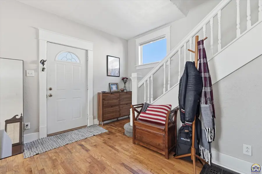 1928 SW Buchanan St, Topeka, KS 66604 - #2