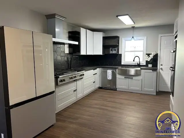 8039 SE Berryton Rd, Berryton, KS 66409 - #3