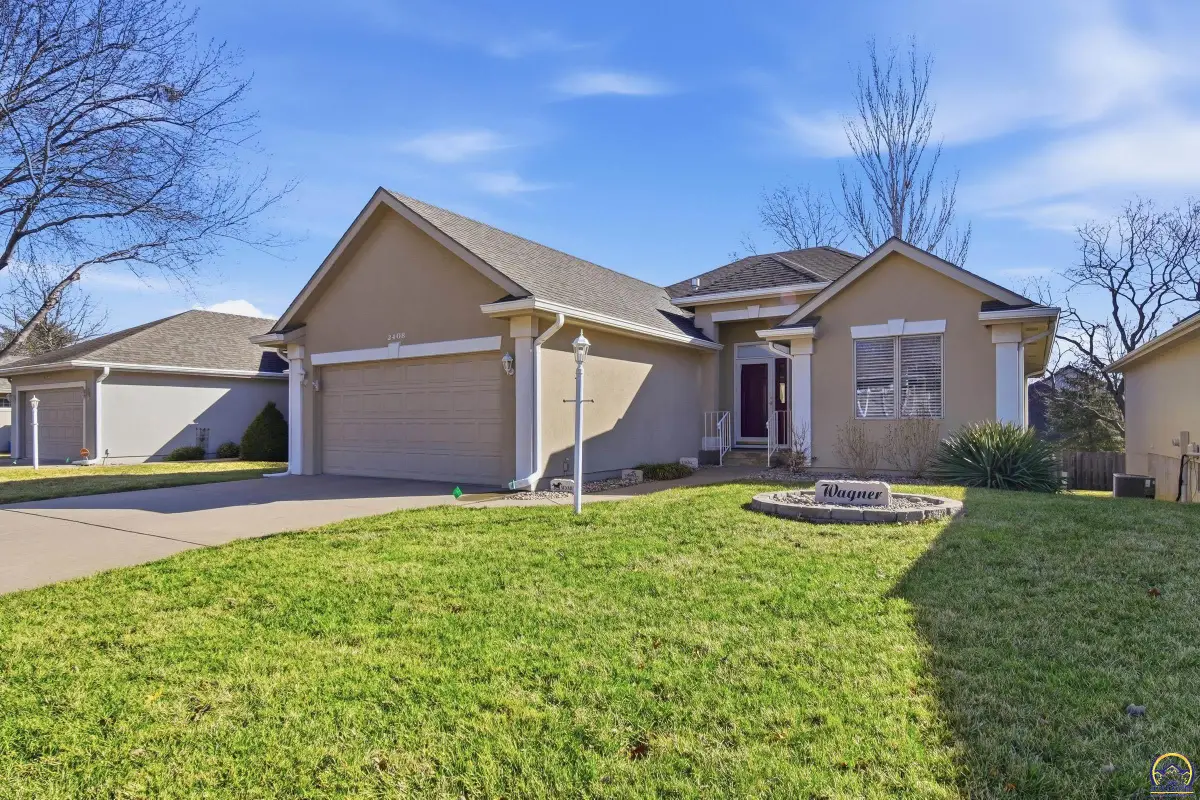 2408 SW Kings Ct, Topeka, KS 66614 - #1