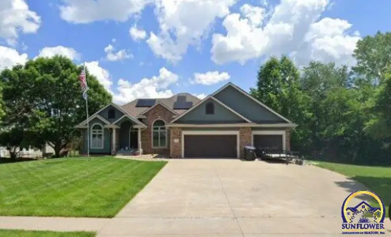 4700 SW Moundview Dr, Topeka, KS 66610 - #1