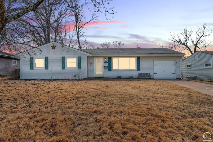 1313 SW 31st Ter, Topeka, KS 66611 - #2