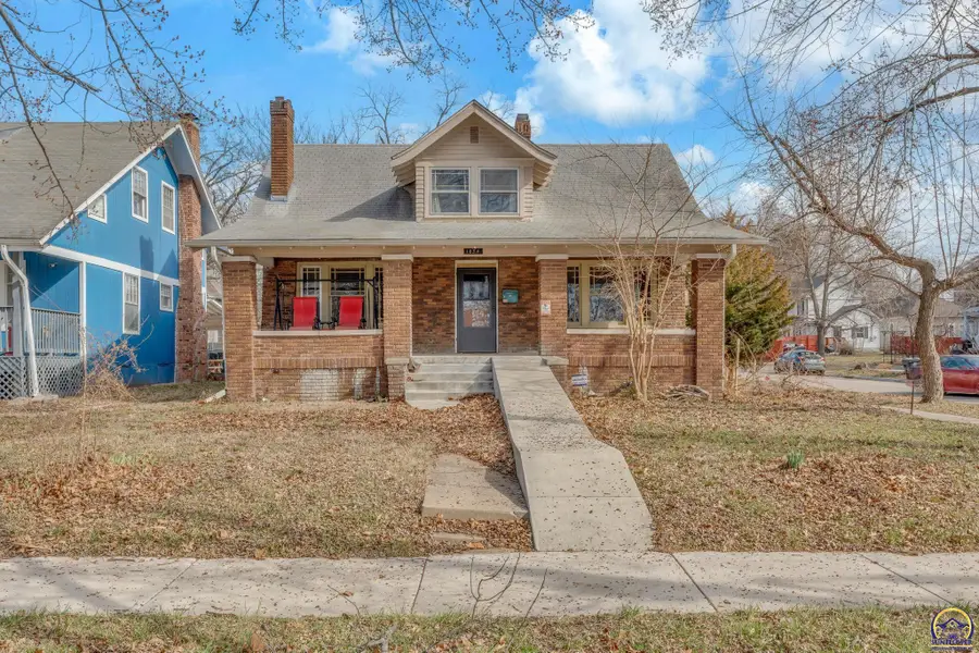 1034 SW Lincoln St, Topeka, KS 66604 - #3