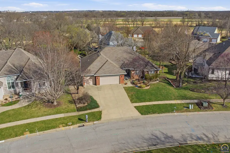 4606 SW Moundview Dr, Topeka, KS 66610-1602 - #2