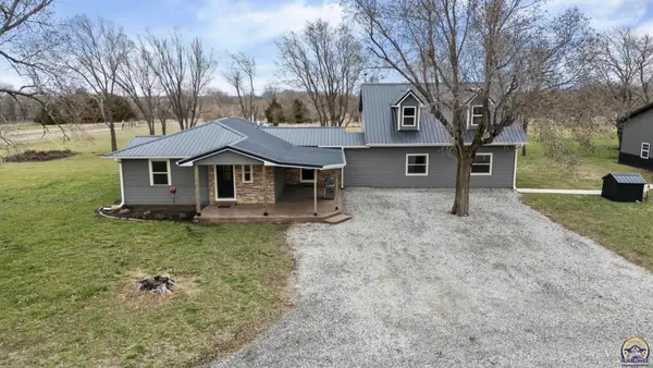 3139 E 293rd St, Melvern, KS 66510