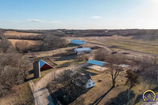 3337 SW 125th St, Carbondale, KS 66414