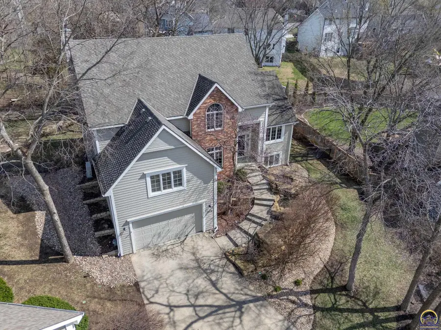 1128 Dubs Ct, Lawrence, KS 66049 - #3