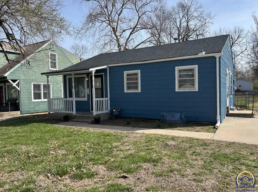 1804 SW Mcalister Ave, Topeka, KS 66604 - #3