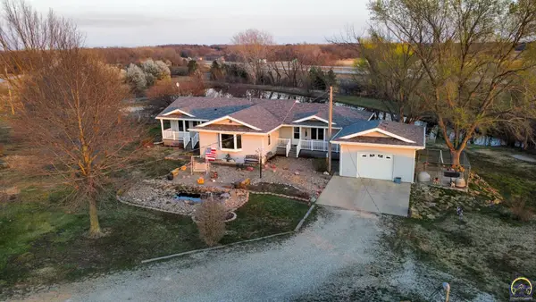 1667 Road 175, Emporia, KS 66801