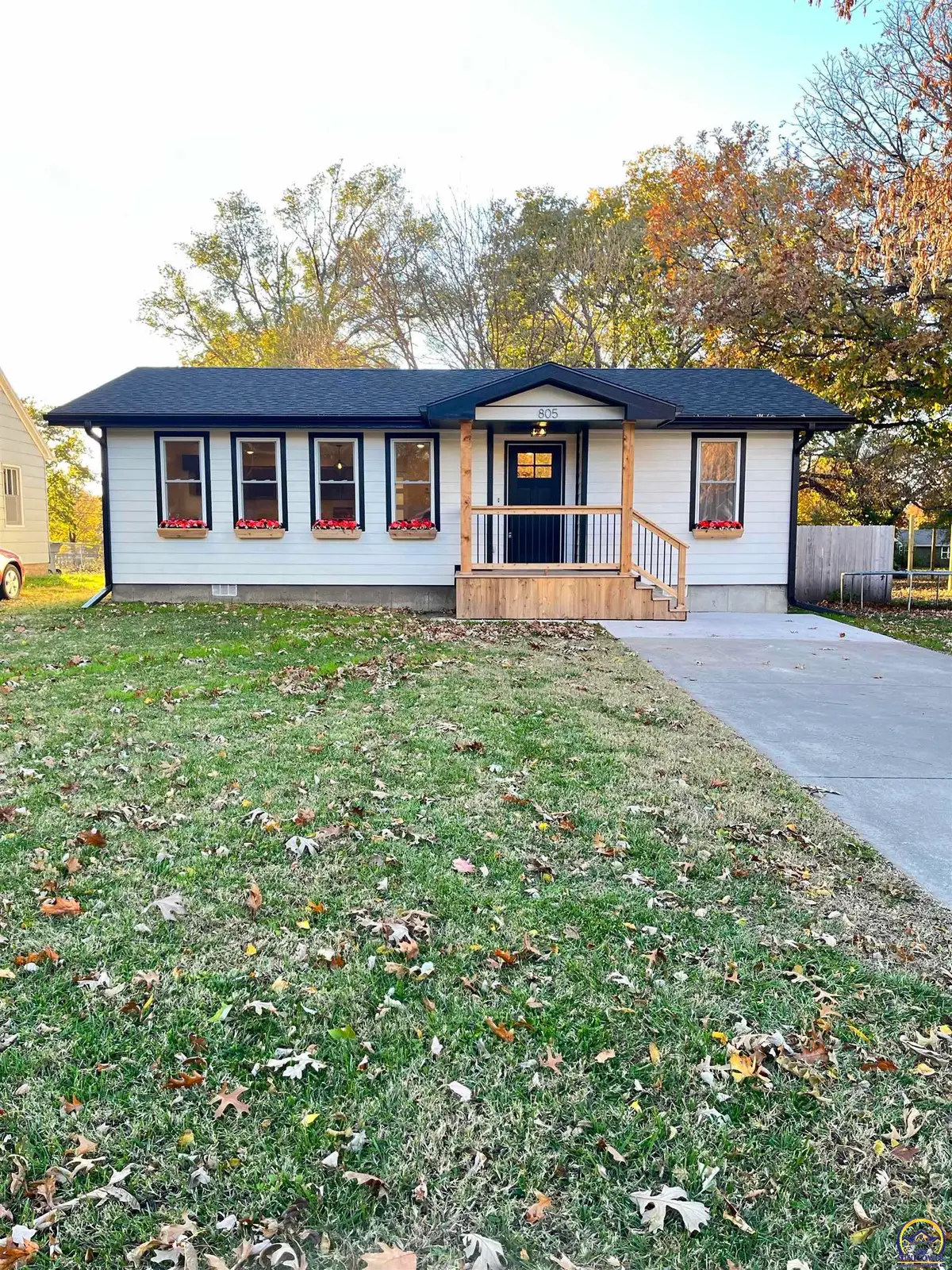 805 Peyton St, Emporia, KS 66801 - #1