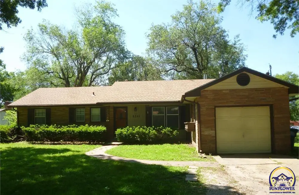 1211 Santa Fe Trail St, Emporia, KS 66801 - #1