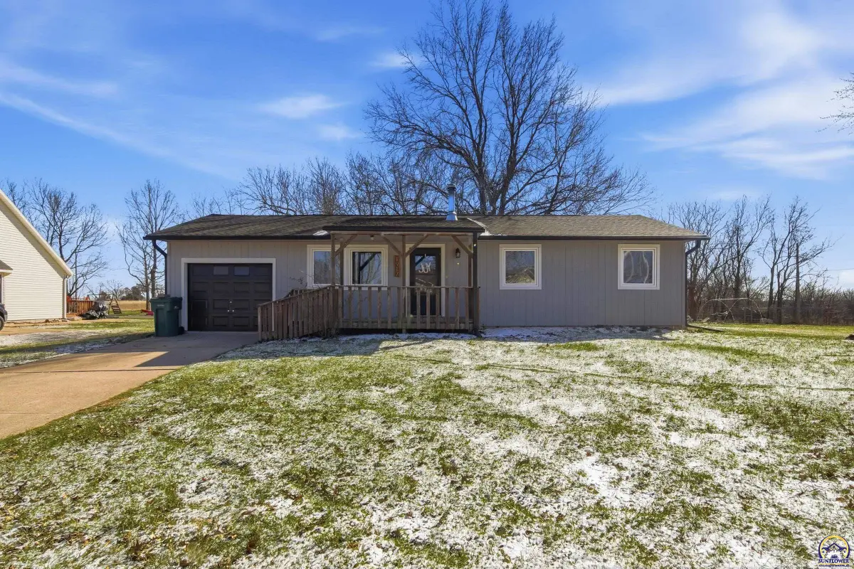 1917 Willow St #1919 Willow St., Valley Falls, KS 66088 - #1