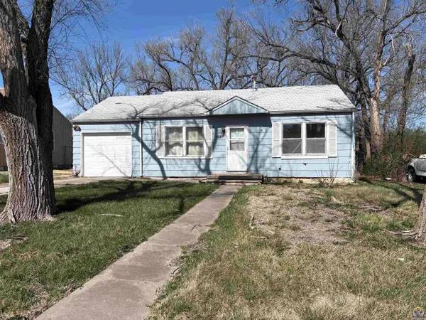 1024 SE 33rd Ter, Topeka, KS 66605