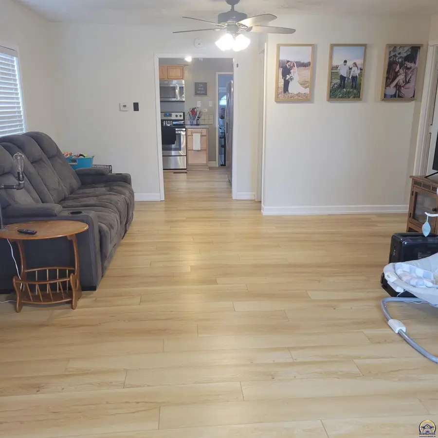 722 Dakota Ave, Holton, KS 66436 - #2