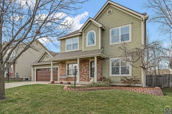 4206 Teal Dr, Lawrence, KS 66047