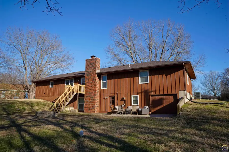 5125 NW Kendall Ct, Topeka, KS 66618 - #2