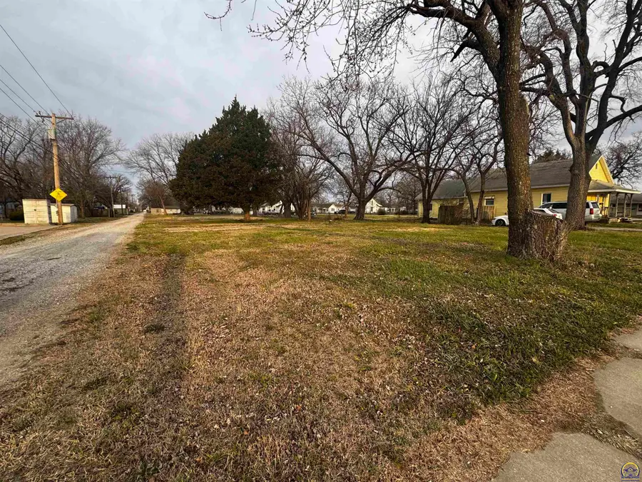 00000 N 9th St #00000 Market, Osage City, KS 66523 - #3