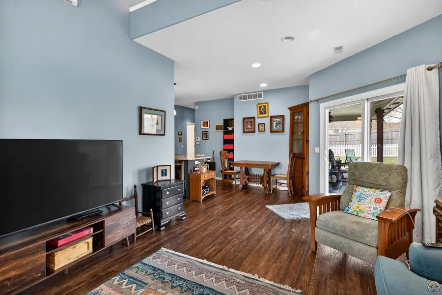 2757 Shadow Ridge Pl, Eudora, KS 66025 - #3