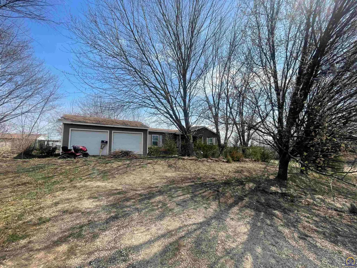 710 Simons, Lecompton, KS 66050-3059 - #1