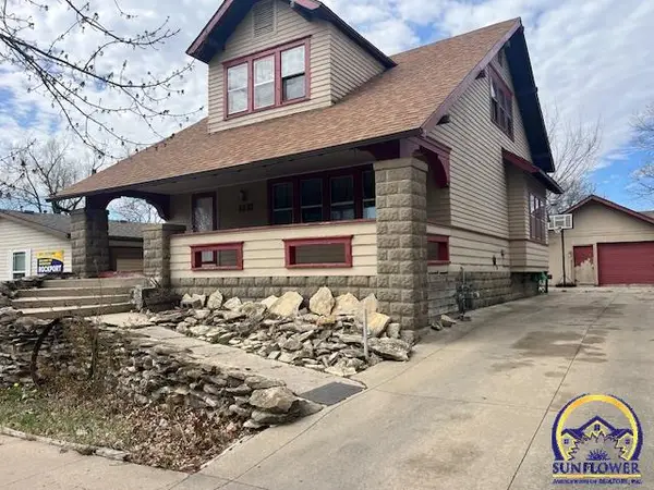 1237 Exchange St, Emporia, KS 66801