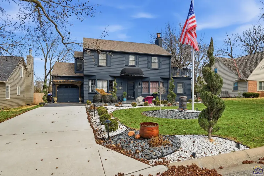 3640 SW York Way, Topeka, KS 66604 - #2