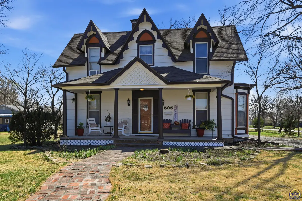 505 California St, Osage City, KS 66523 - #1
