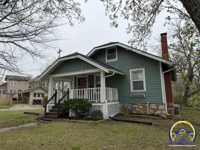 2201 SW 8th Ave, Topeka, KS 66606 - #1