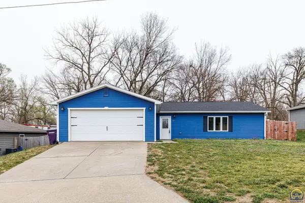 132 Allen Hill Dr, Ogden, KS 66517