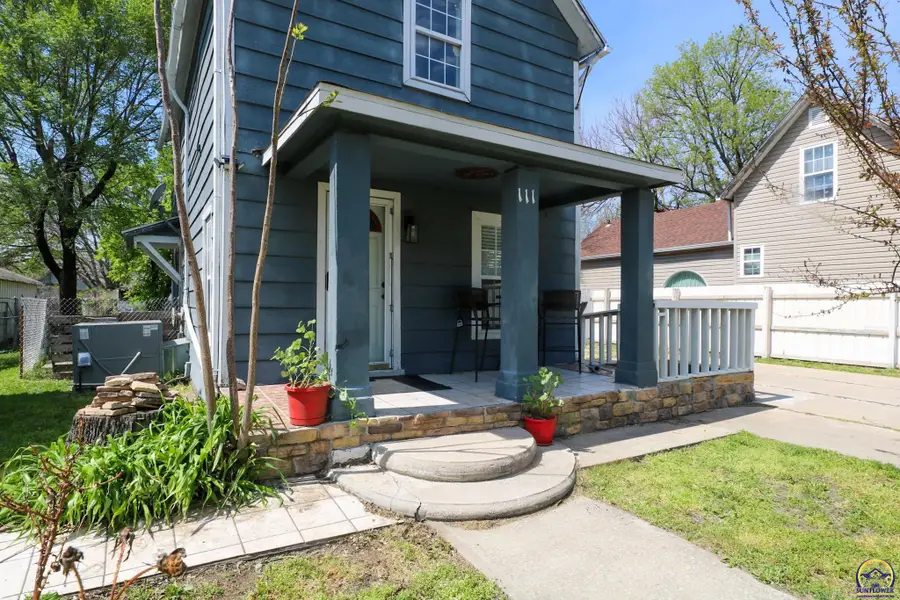 111 S Merchant, Emporia, KS 66801 - #3