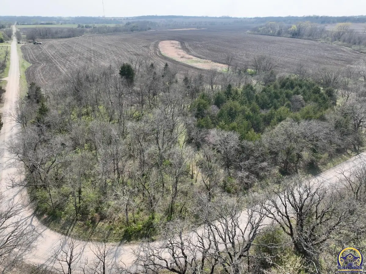 000 S Morrill Rd, Scranton, KS 66537 - #1