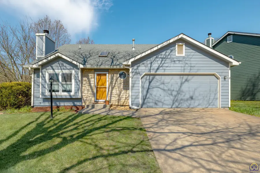 1029 Eldridge St, Lawrence, KS 66049 - #2
