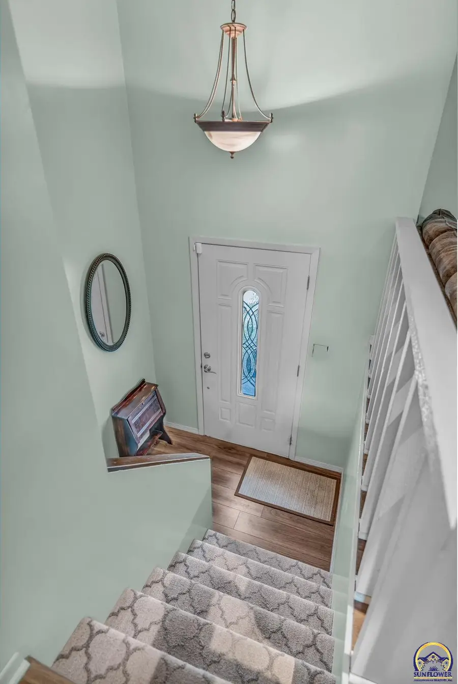 4209 SW 35th Ter, Topeka, KS 66614 - #2