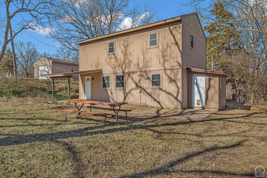 2660 NE Kaw Valley School Rd #2520 NE Kaw Valley Schoo, Topeka, KS 66617 - #2