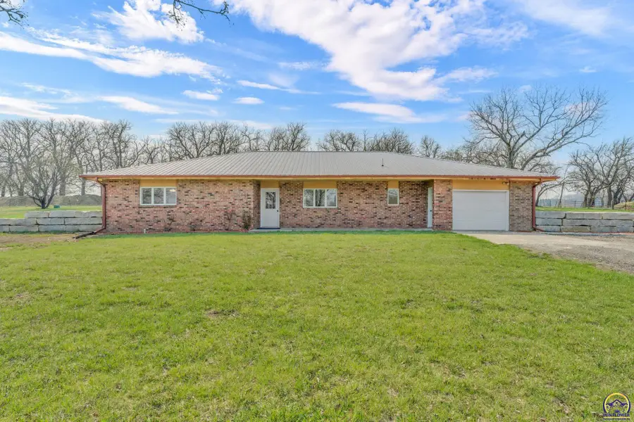 23586 NE K-4 Hwy, Eskridge, KS 66423 - #3