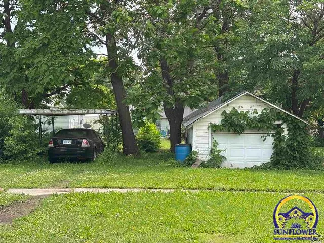 201 S Merchant, Emporia, KS 66801 - #3