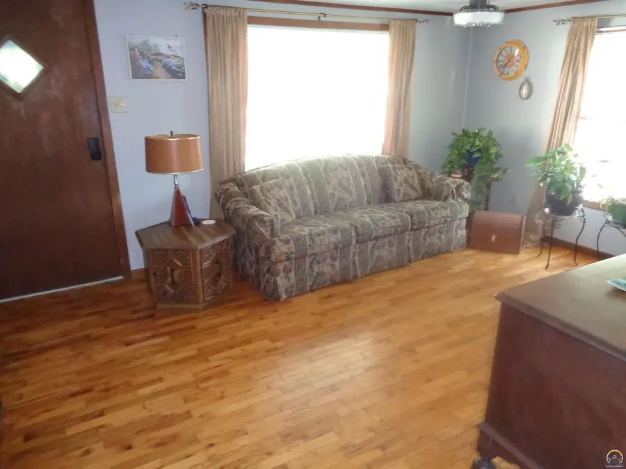 6545 NW Rose St, Topeka, KS 66618 - #2