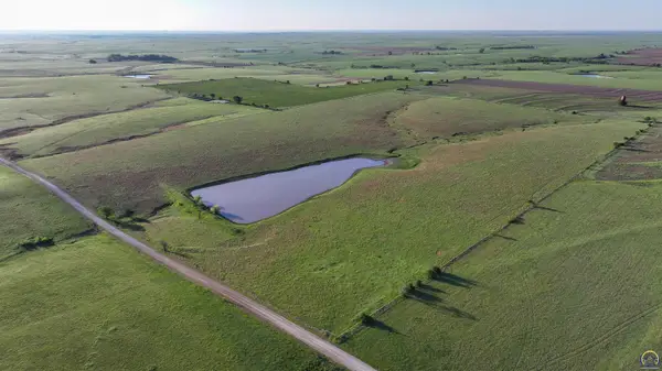 2575 Cc Ave, Burdick, KS 66838