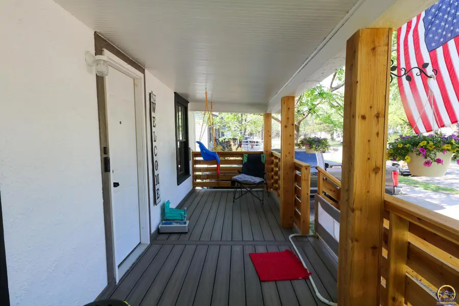 225 S Union St, Emporia, KS 66801 - #3