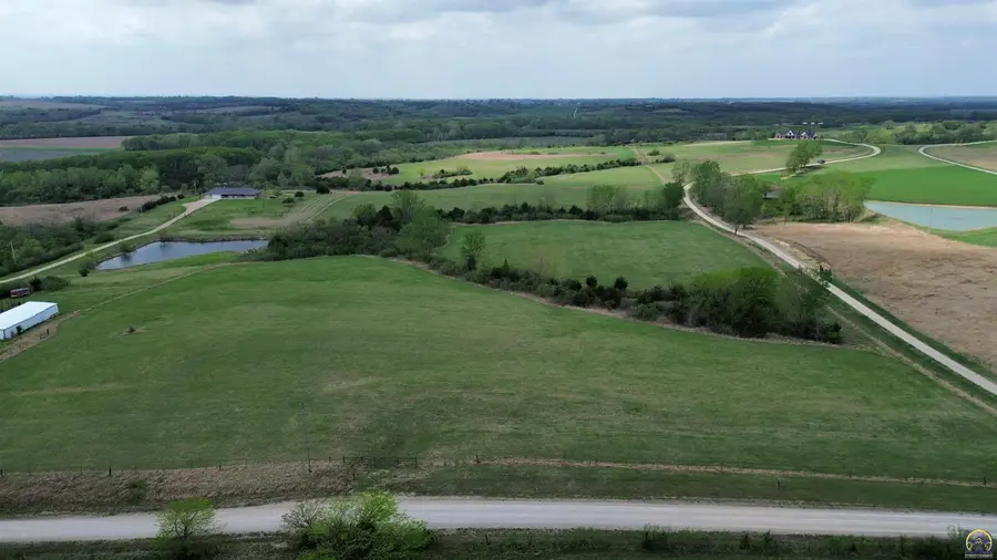 5601 NW Humphrey Rd, Topeka, KS 66618 - #3