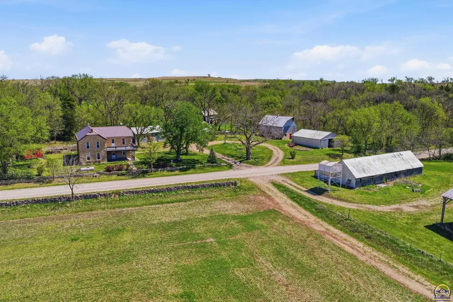22507 Hessdale Rd, Mill Creek, KS 66507 - #2