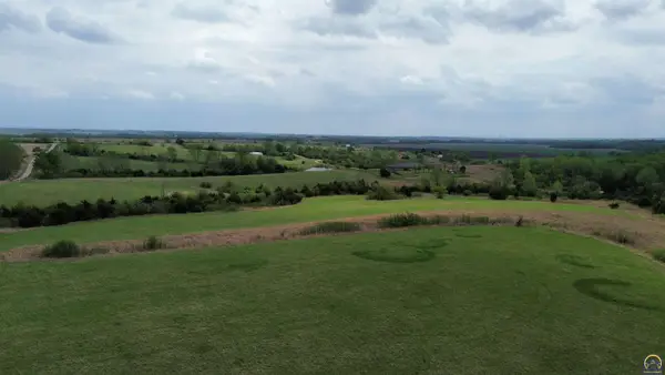 5651 NW Humphrey Rd, Topeka, KS 66618